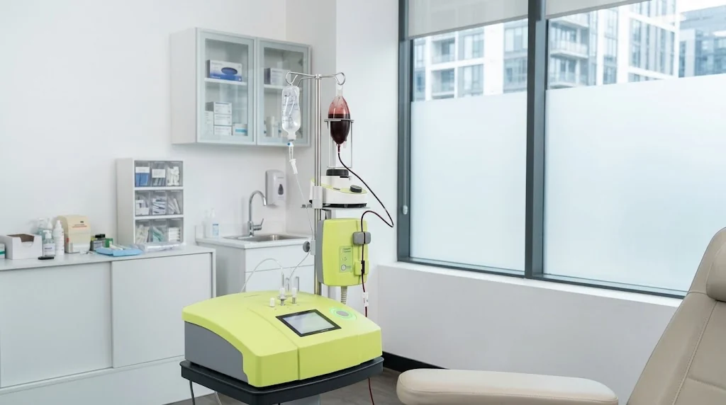 Illustrative clinic scene